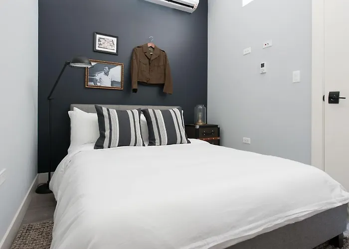 The Plymouth Classic Suites By Sonder