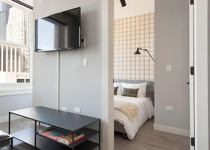 The Plymouth Classic Suites By Sonder