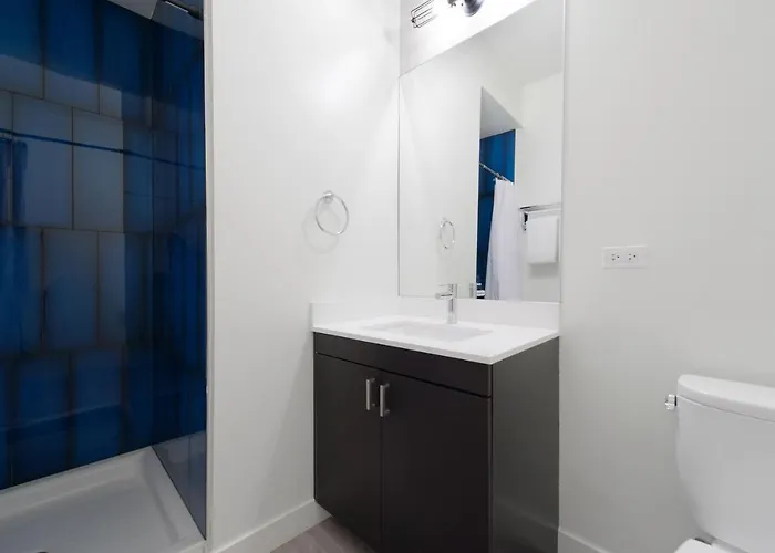 The Plymouth Classic Suites By Sonder